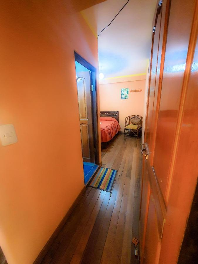 קופקבאנה Hostal Luz Yhobimar מראה חיצוני תמונה