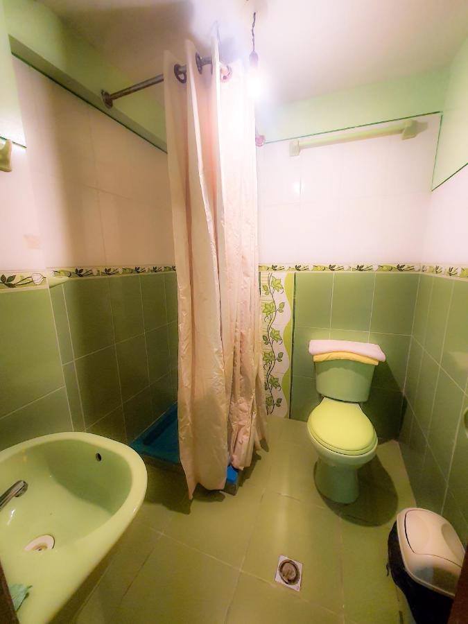 קופקבאנה Hostal Luz Yhobimar מראה חיצוני תמונה
