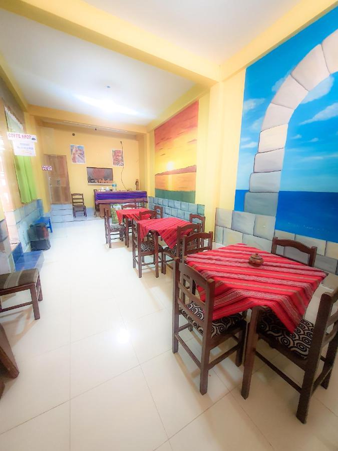 קופקבאנה Hostal Luz Yhobimar מראה חיצוני תמונה