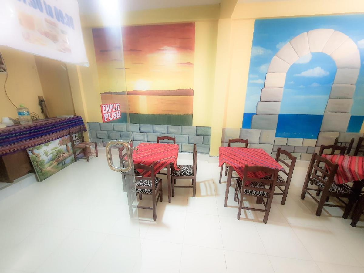 קופקבאנה Hostal Luz Yhobimar מראה חיצוני תמונה